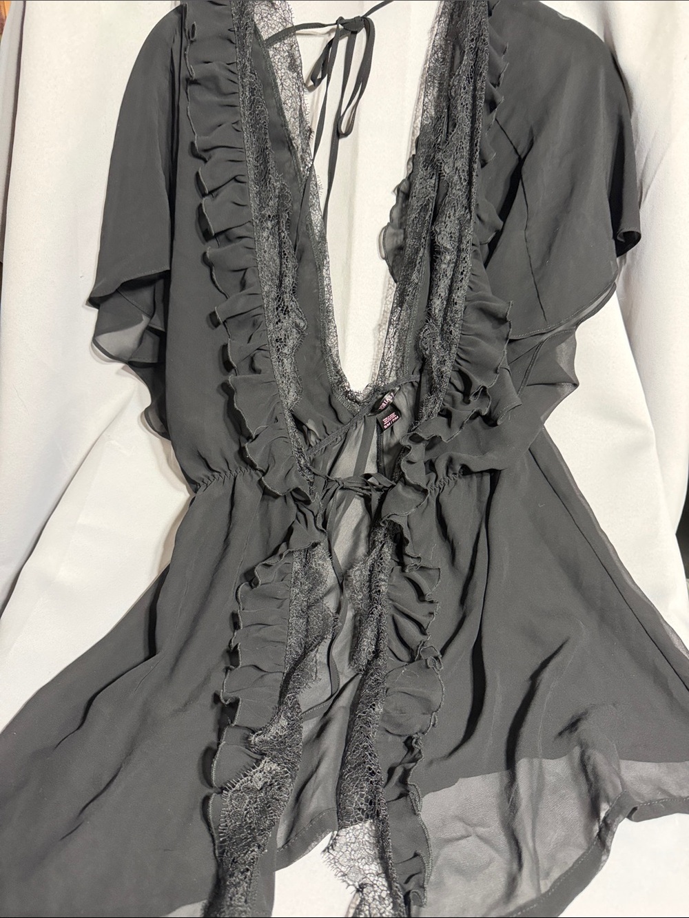 Victoria's Secret Black Ruffle & Lace Tie-Front Robe